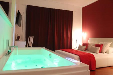 Le Coq Suites - 1