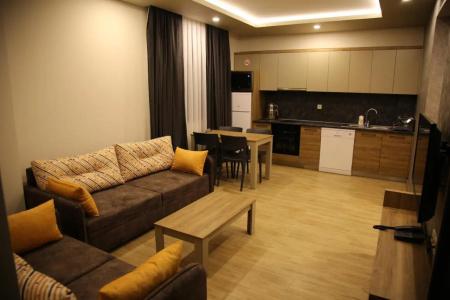 Golden World Suite - 10
