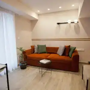 Noufara - 31