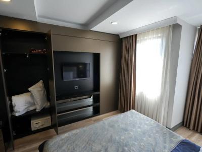 A Palace Suites - 154