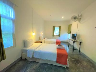 Wandee Bed & Breakfast - 83