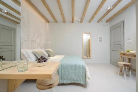 Antony Suites (Adults Only) - 40