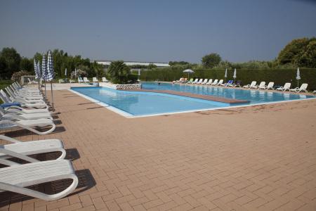 Bella Lazise - 24