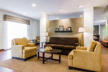Sleep Inn & Suites - 4