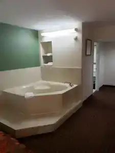 Select Inn - 30