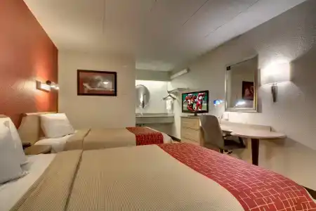 Red Roof Inn St.Louis- Westport - 3
