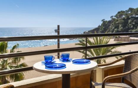Almirall Apartaments - 57