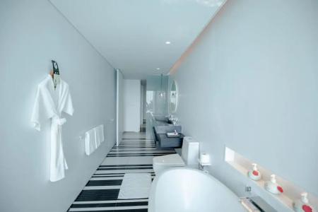 Veranda Pool Suite - 83