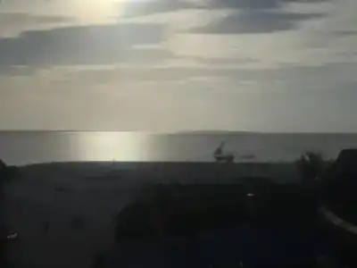 Tropicana Beach - 17
