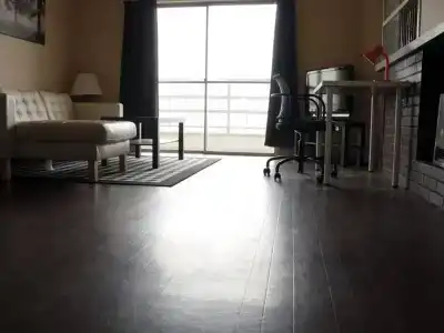 Sea View Court - 10