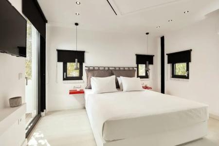 Sunset Studios & Apts - 24