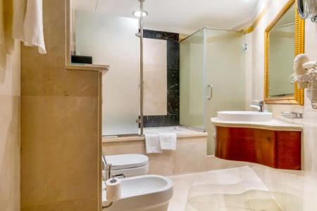 Holiday Inn Bur Dubai - Embassy District - 23