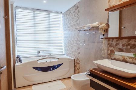 Tanga Beach & Spa - 8