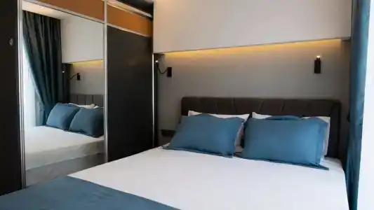 Opera Suites Apart - 99