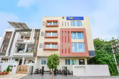 Townhouse 83442 Shiv Rachna - 0