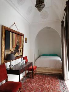 Riad Ben Youssef - 32