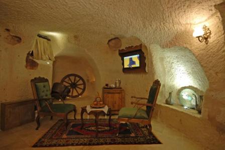 Phocas Cave Suites - 121