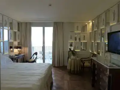 Excelsior Palace - 9