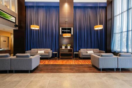 Sandman & Suites West - 24