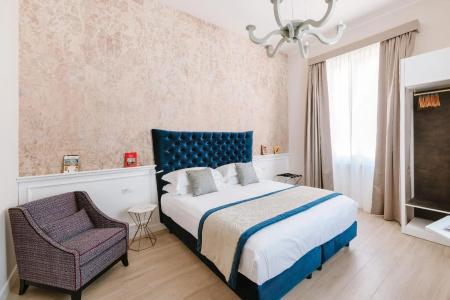 Rhea Silvia Luxury Navona - 18