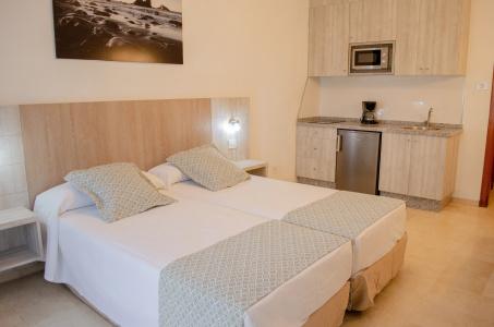 Klayman Olivina Aparthotel - 5
