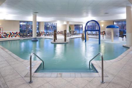 Hampton Inn & Suites-Bricktown - 13