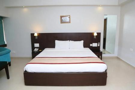 The Curzon Court - 4