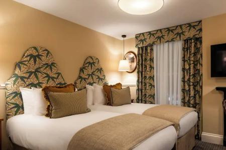 The Drayton Court - 82