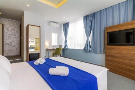 Privilege Suites by Central Park - 28