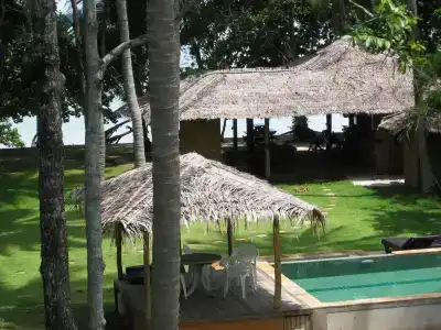 Melina Beach Front Bungalows - 18