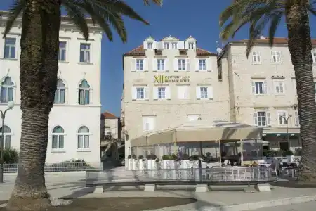 Xii Century Heritage - 11