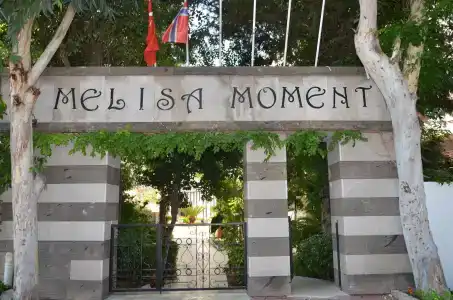 Melissa Moment Apart - 0