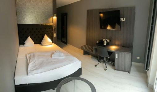 SL'otel im Parforcehaus - 41