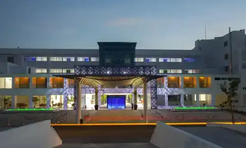 King Evelthon Beach & Resort - 0