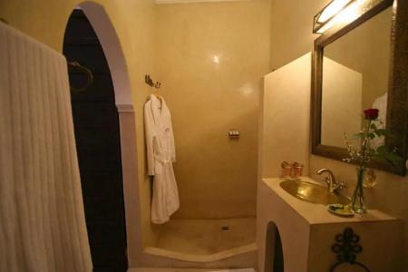 Riad Shaloma - 36