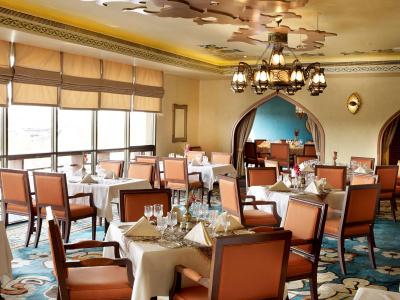 Radisson Blu, Dubai Deira Creek - 26