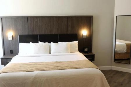 Best Western-Montreal & Conference Centre - 40