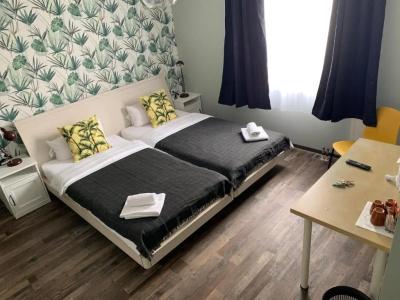 Capitol Zentrum - 24h - - 72