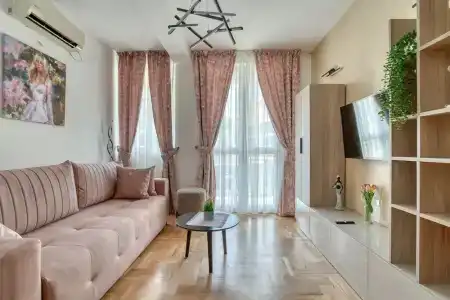Elena - 253