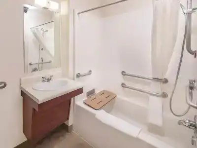 WoodSpring Suites Indianapolis Castleton - 16