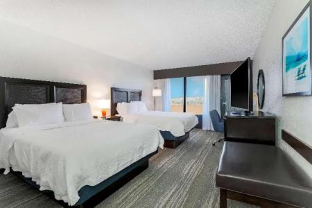 Hampton Inn - 150