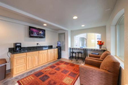 Newport Inn By Oyo - Hwy 101 - 5