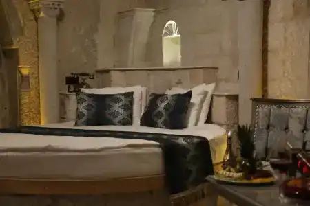 Roma Cave Suite - 45