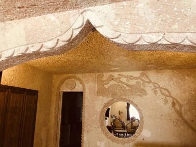 Oread Cave Suites - 216
