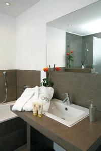 Regina -Garni Köln - 33