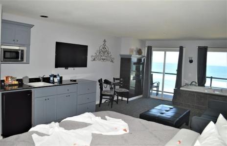 Starfish Manor Oceanfront - 53