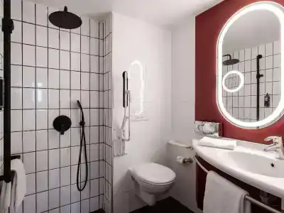 ibis Lausanne Centre - 45