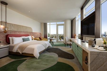 Pier Sixty-Six and Marina - 5