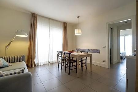Le Rose Suite - 209