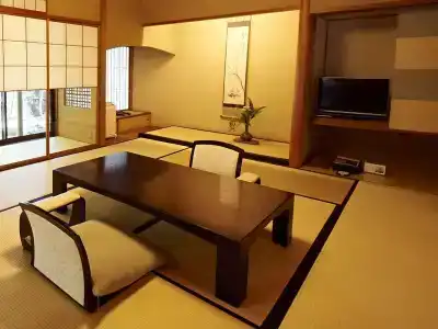 Yakakutei - 53